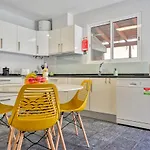 Nidia's Place, A In Madeira 公寓 马希库