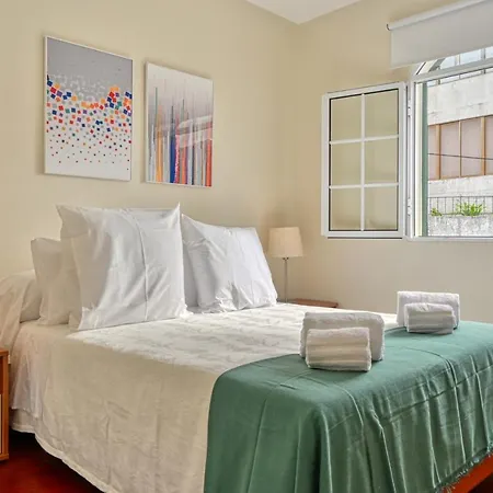 Nidia's Place, A In Madeira Apartament Machico (Madeira)