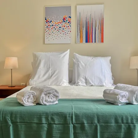 Apartment Nidia's Place, A In Madeira *