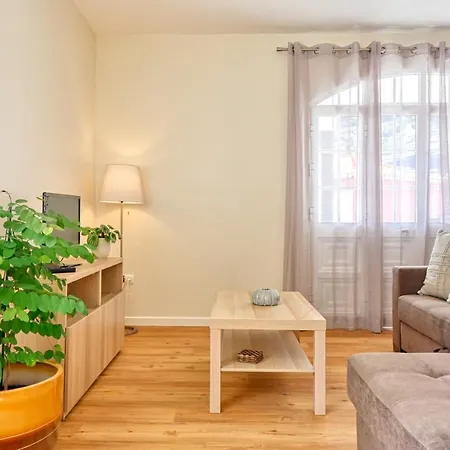 Nidia's Place, A In Madeira * Machico (Madeira)