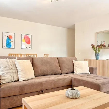 Nidia's Place, A In Madeira Appartement