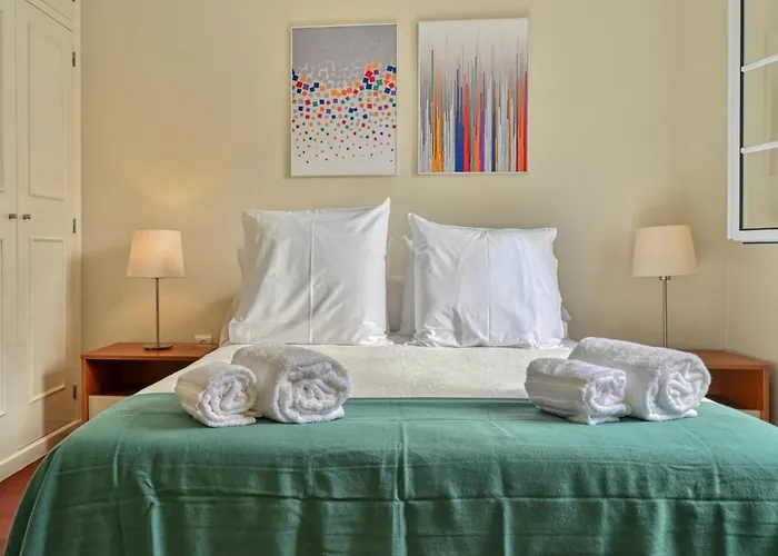 Apartment Nidia's Place, A In Madeira *
